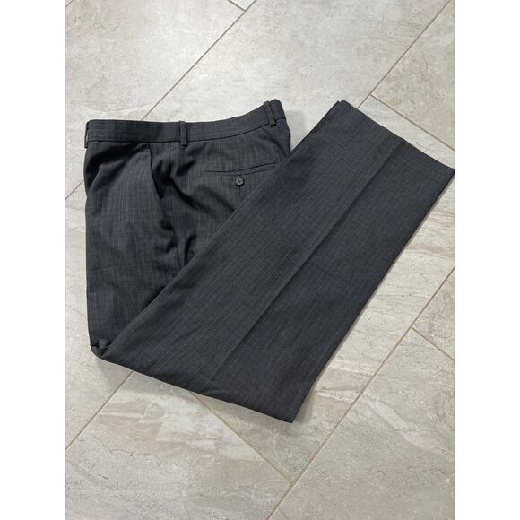 Perry Ellis Pants Size 36/30 Dark Gray Light gray Checkered Classic Fit - Picture 2 of 6